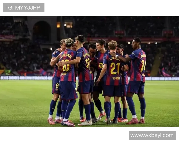 梅西领衔巴萨大胜皇马，冲击西甲冠军榜首位置